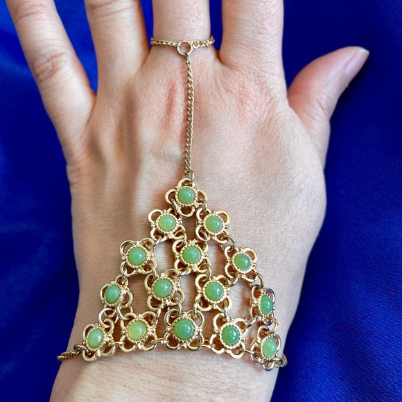 Beaded Hand Chain - Picture 2 of 6